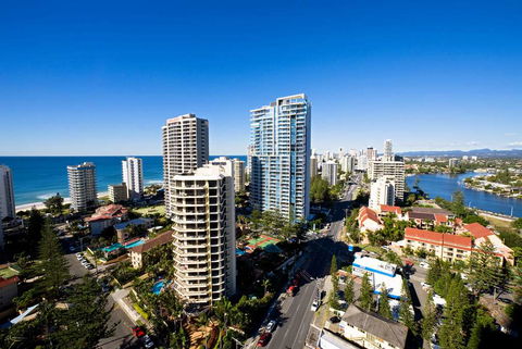 Wyndham Surfers Paradise Resort - Accommodation Bookings 0
