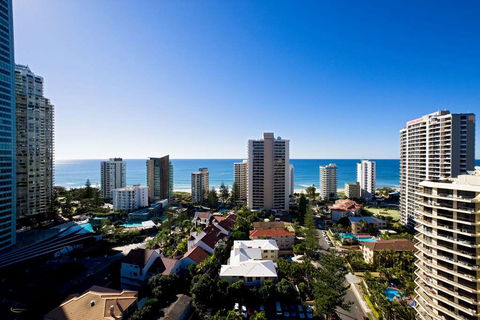 Wyndham Surfers Paradise Resort - Accommodation Bookings 1