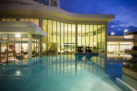 Mantra Legends Hotel - Accommodation Bookings 1