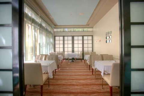 Mantra Legends Hotel - Accommodation Bookings 13