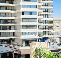 Breakfree Cosmopolitan Resort - Accommodation Bookings