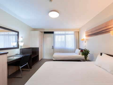 Ibis Styles Canberra Tall Trees - Accommodation Bookings 5