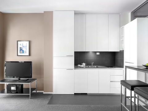 Mantra 100 Exhibition - Accommodation Bookings 3
