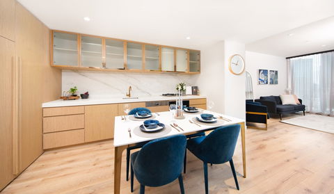 Arise Collins House - Accommodation Bookings 4