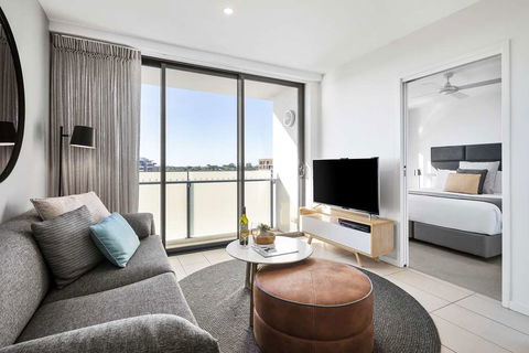 Alcyone Hotel Residences - Accommodation Bookings 10