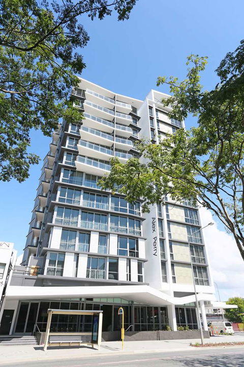 Alex Perry Hotel And Apartments - Accommodation Bookings 0