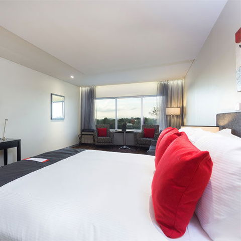 Alexandra Hills Hotel - Accommodation Bookings 4