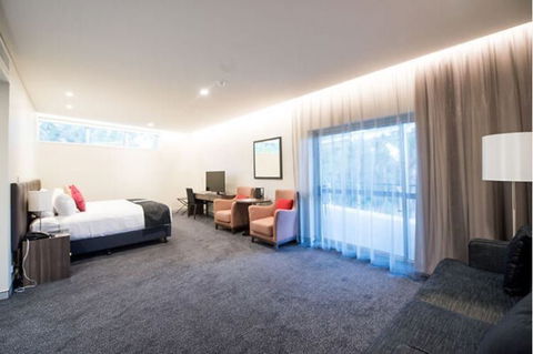 Alexandra Hills Hotel - Accommodation Bookings 8