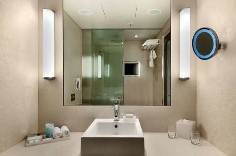 Hilton Sydney - Accommodation Bookings 6