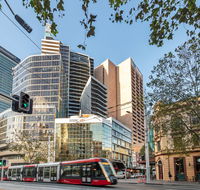 Meriton Suites Campbell Street - Accommodation Bookings