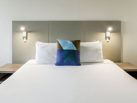 Novotel Sydney Central - Accommodation Bookings 4
