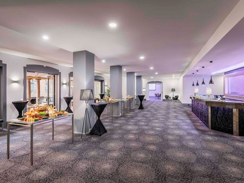 Novotel Sydney Central - Accommodation Bookings 8