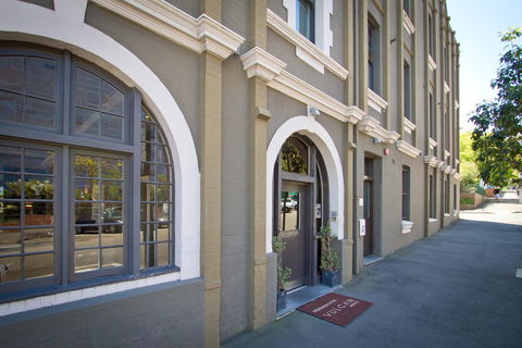 The Vulcan Hotel - Accommodation Bookings 1