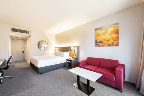 DoubleTree by Hilton Hotel Alice Springs - Accommodation Bookings 6
