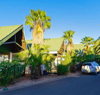 Desert Palms Alice Springs