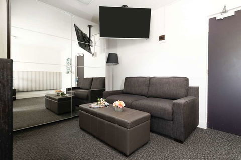 Comfort Hotel East Melbourne - Accommodation Bookings 8