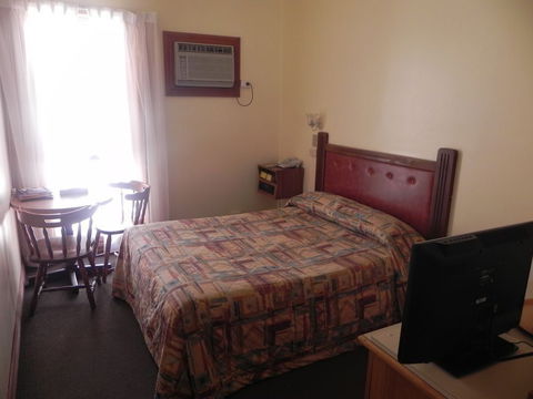 St Georges Motor Inn - Accommodation Bookings 5