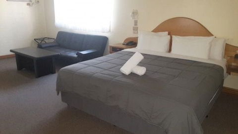St Georges Motor Inn - Accommodation Bookings 10