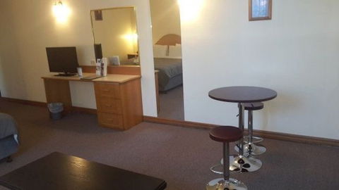 St Georges Motor Inn - Accommodation Bookings 13