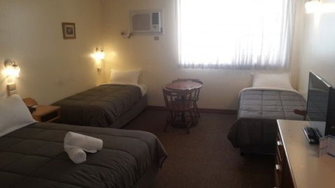 St Georges Motor Inn - Accommodation Bookings 14