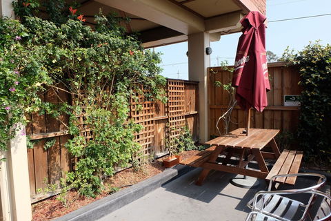 St Georges Motor Inn - Accommodation Bookings 16