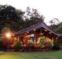 Trinity Beach Palace - Accommodation Bookings