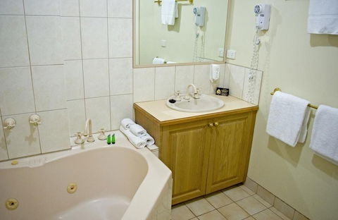 Admiralty Inn - Accommodation Bookings 2