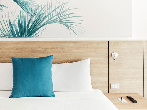 Novotel Cairns Oasis Resort - Accommodation Bookings 2