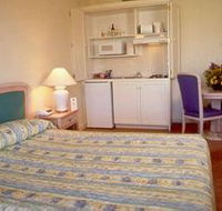 The Crescent On Bayswater - Accommodation Bookings