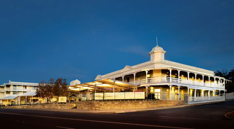 Tradewinds Hotel - Accommodation Bookings 0