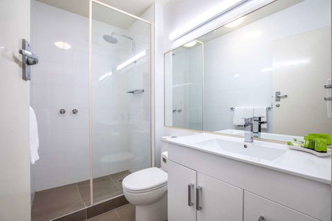 Nightcap At Shoppingtown Hotel - Accommodation Bookings 2