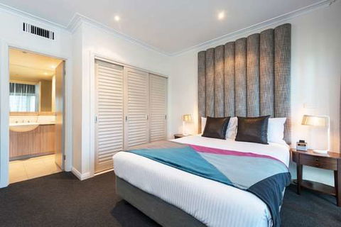 Mantra On Russell - Accommodation Bookings 2