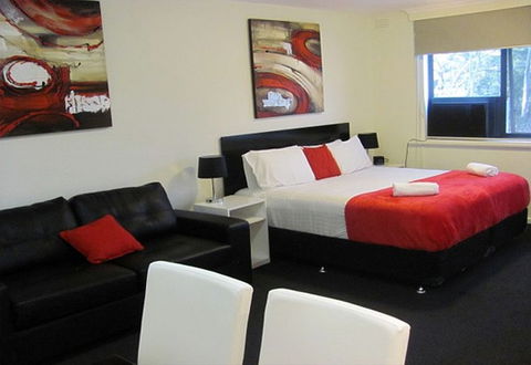 Apartments Of Flemington - Accommodation Bookings 0