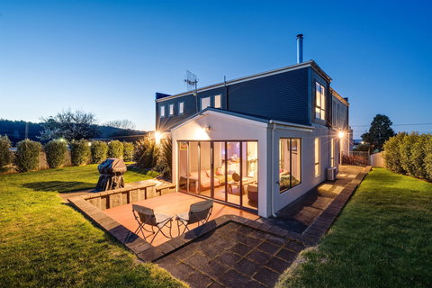 Madsen Retreat - Accommodation Bookings 1