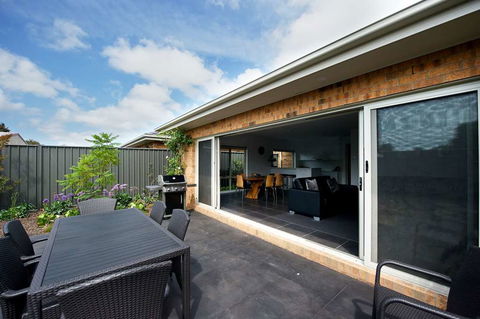 Mansi On Raymond - Accommodation Bookings 2