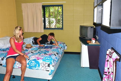 Nomads Cairns Backpackers Resort - Accommodation Bookings 2
