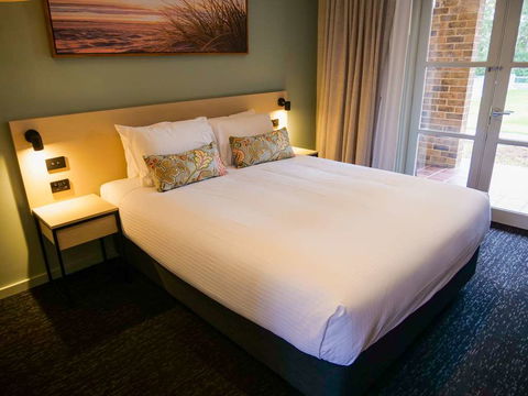 Nightcap At Hinterland Hotel - Accommodation Bookings 2