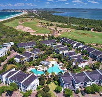 Pullman Magenta Shores Resort