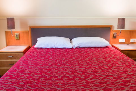 The Q Motel - Accommodation Bookings 2