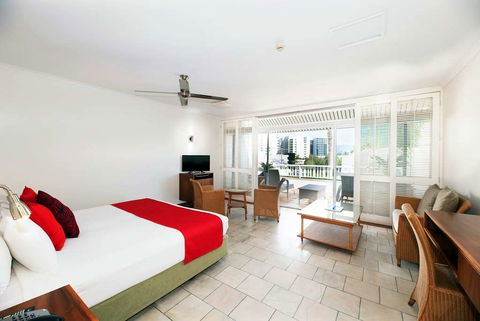 Ramada By Wyndham Cairns City Centre - Accommodation Bookings 1