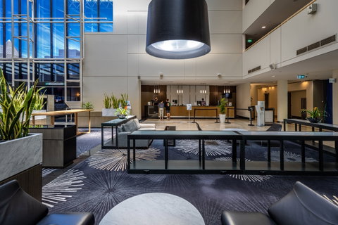 Crowne Plaza Canberra - Accommodation Bookings 2