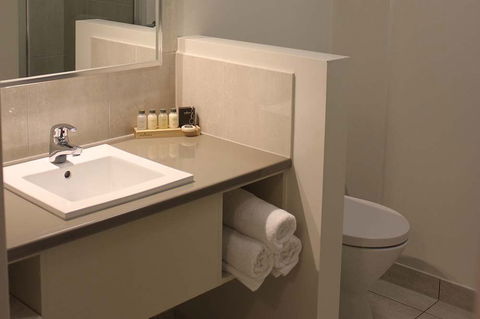 Swan Hill Resort - Accommodation Bookings 1