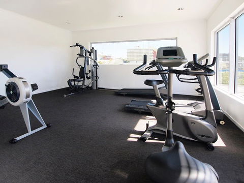 Oaks Gateway On Palmer - Accommodation Bookings 5