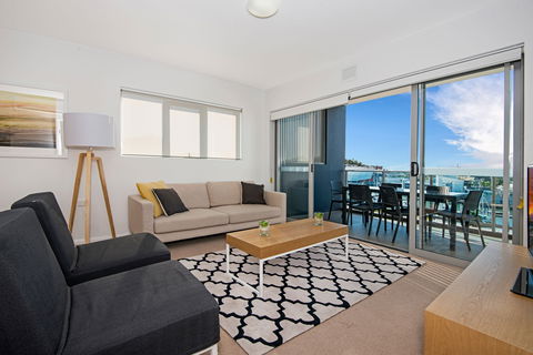 Allure Hotel And Apartments - Accommodation Bookings 9