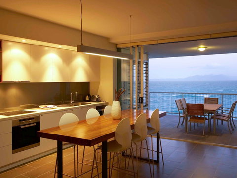 Grand Mercure Apartments Magnetic Island - Accommodation Bookings 6
