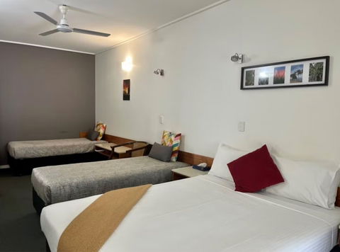 Ayr Traveller's Motel - Accommodation Bookings 12