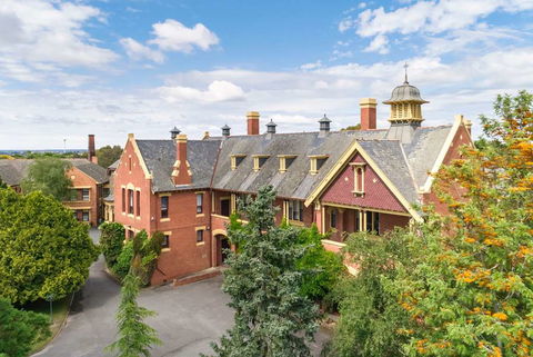 Club Wyndham-Trademark Collection - Accommodation Bookings 1