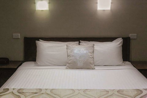 Lake Inn Ballarat - Accommodation Bookings 9