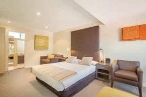 Sovereign Park Motor Inn - Accommodation Bookings 4
