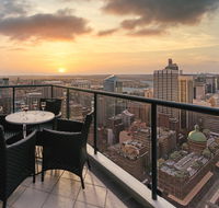 Meriton Suites Pitt Street - Accommodation Bookings